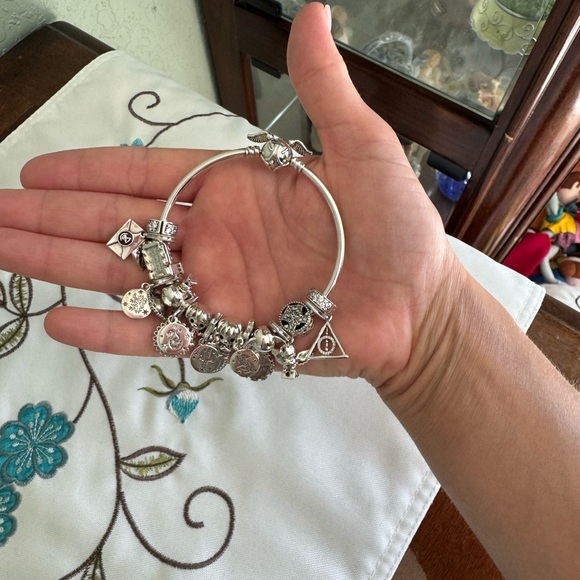 Pandora Harry Potter themed Bangle Bracelet - Picture 12 of 12